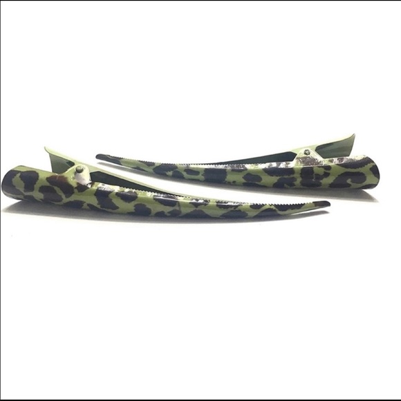 Updo Hair Clips Green Animal Print Set Of 2 5” - Picture 2 of 2